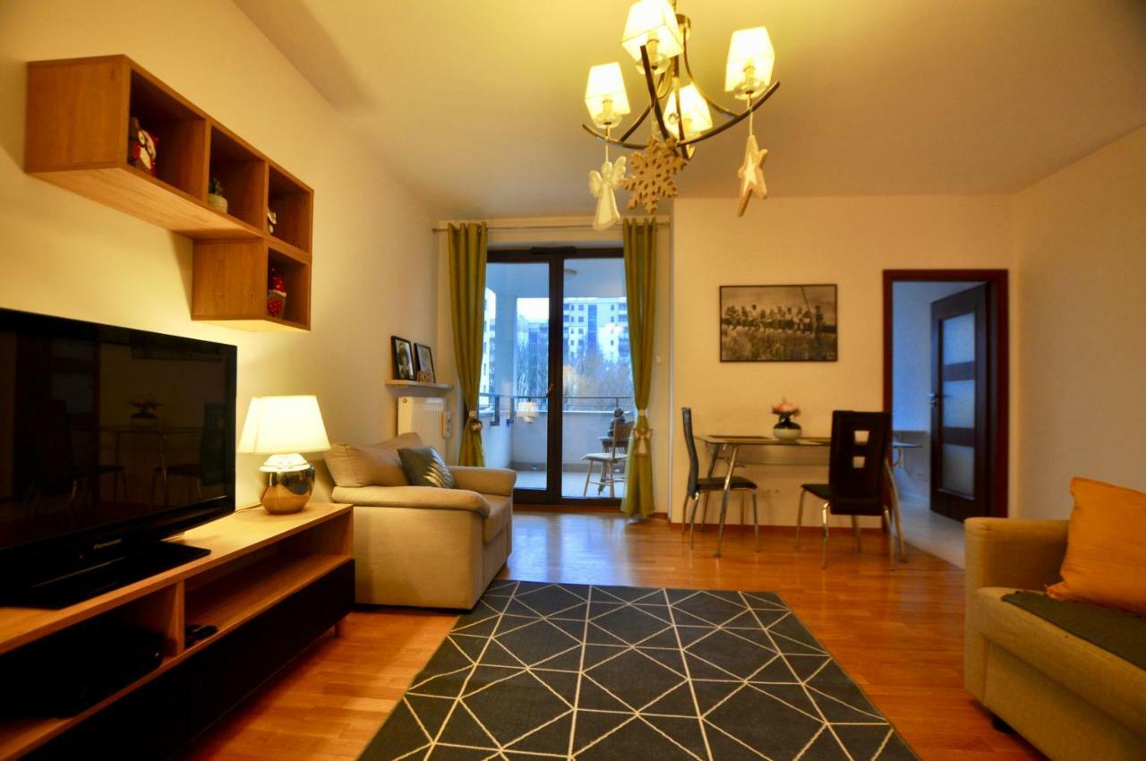 Mlociny Metro Apartment 华沙 外观 照片